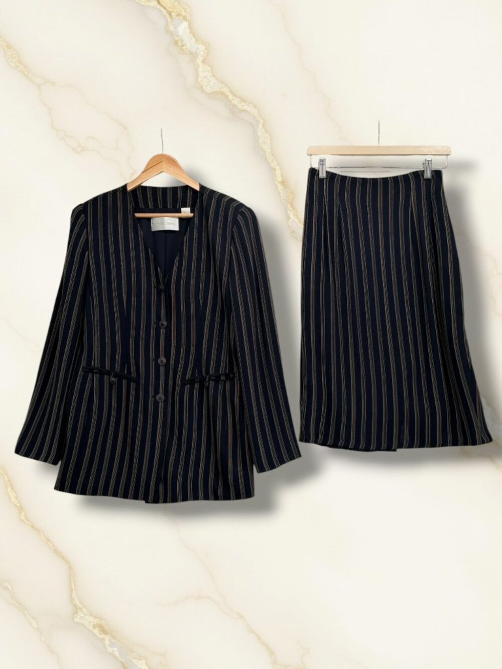 Dana Buchman Pinstripe Skirt Suit‎ Set